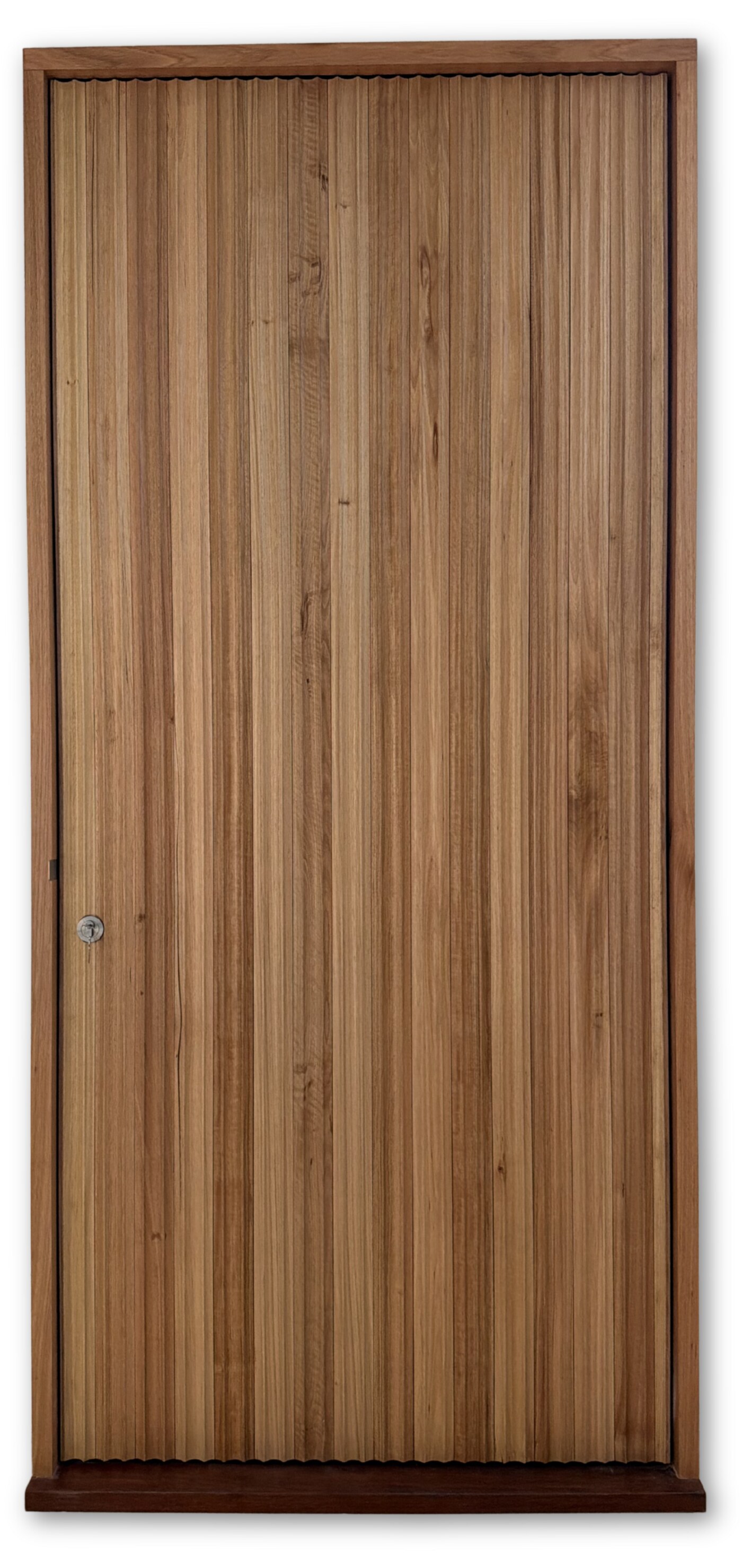 CIRQUE bespoke pivot door, Porta lining board profile