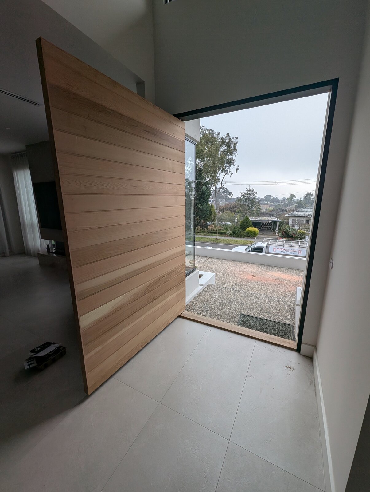 Western Red Cedar pivot — open