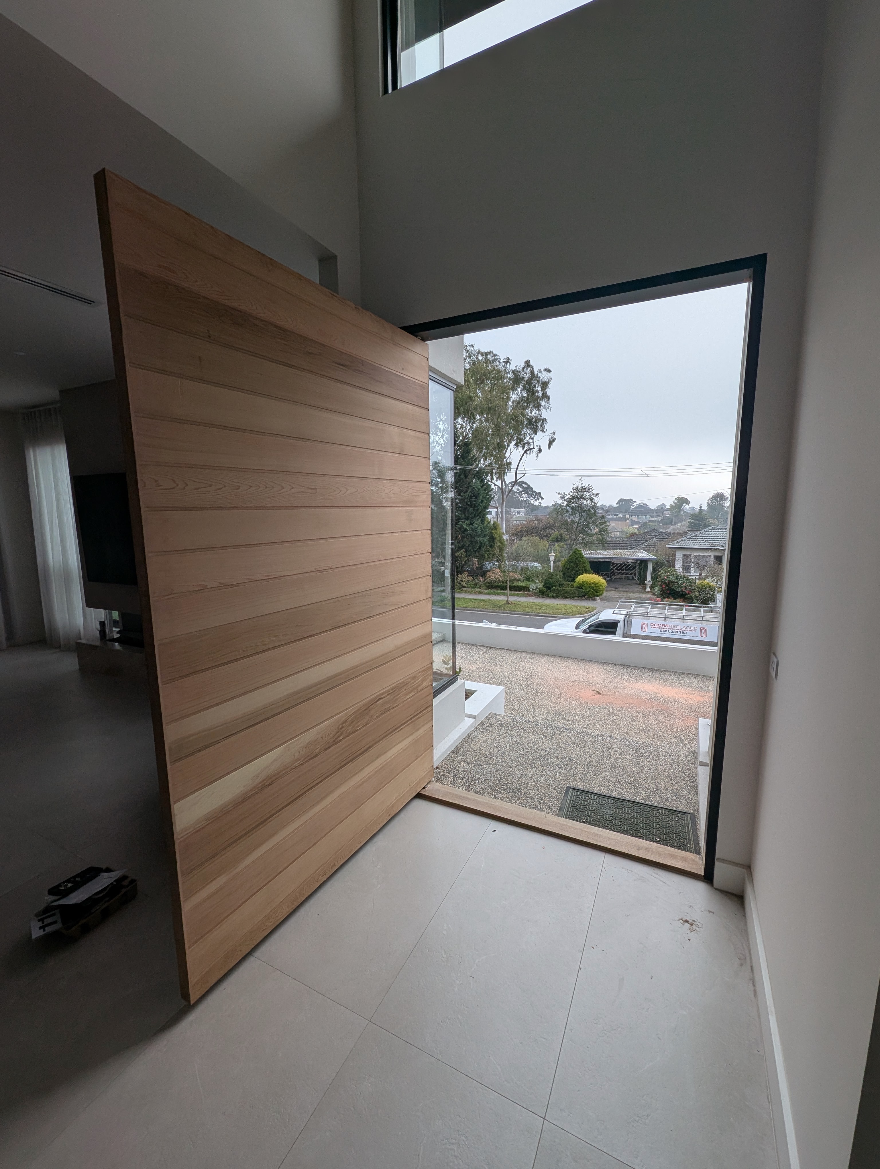 Balwyn cedar pivot — flagship project